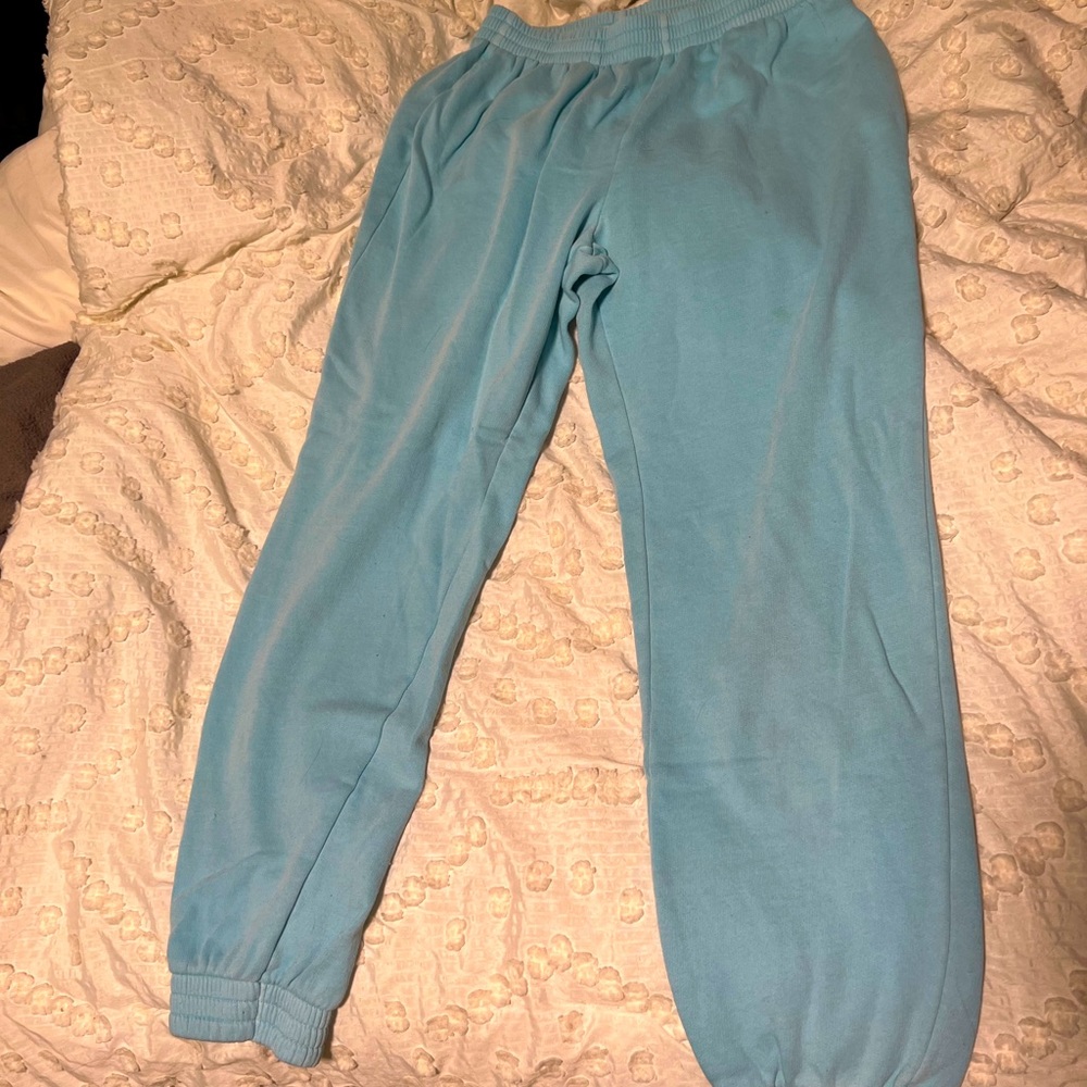 blue VS PINK sweatpants
